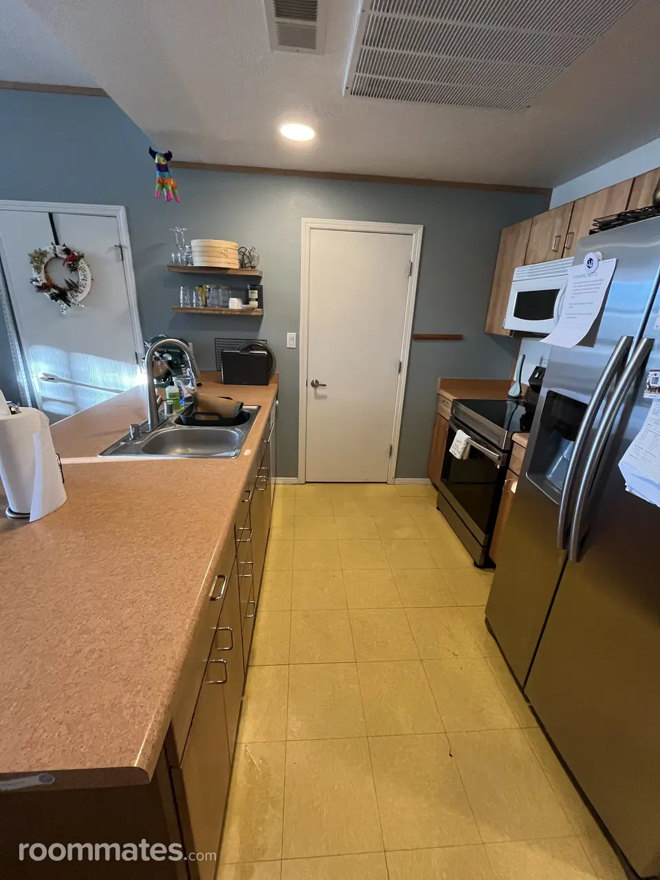 Profile photo 4 of 10