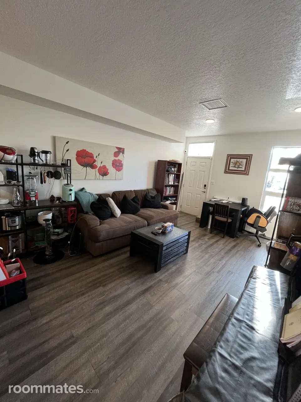 Profile photo 1 of 10