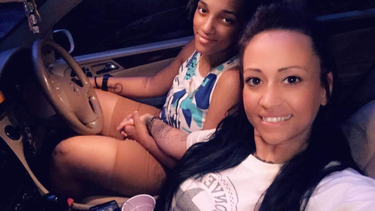 Profile photo 7 of 10