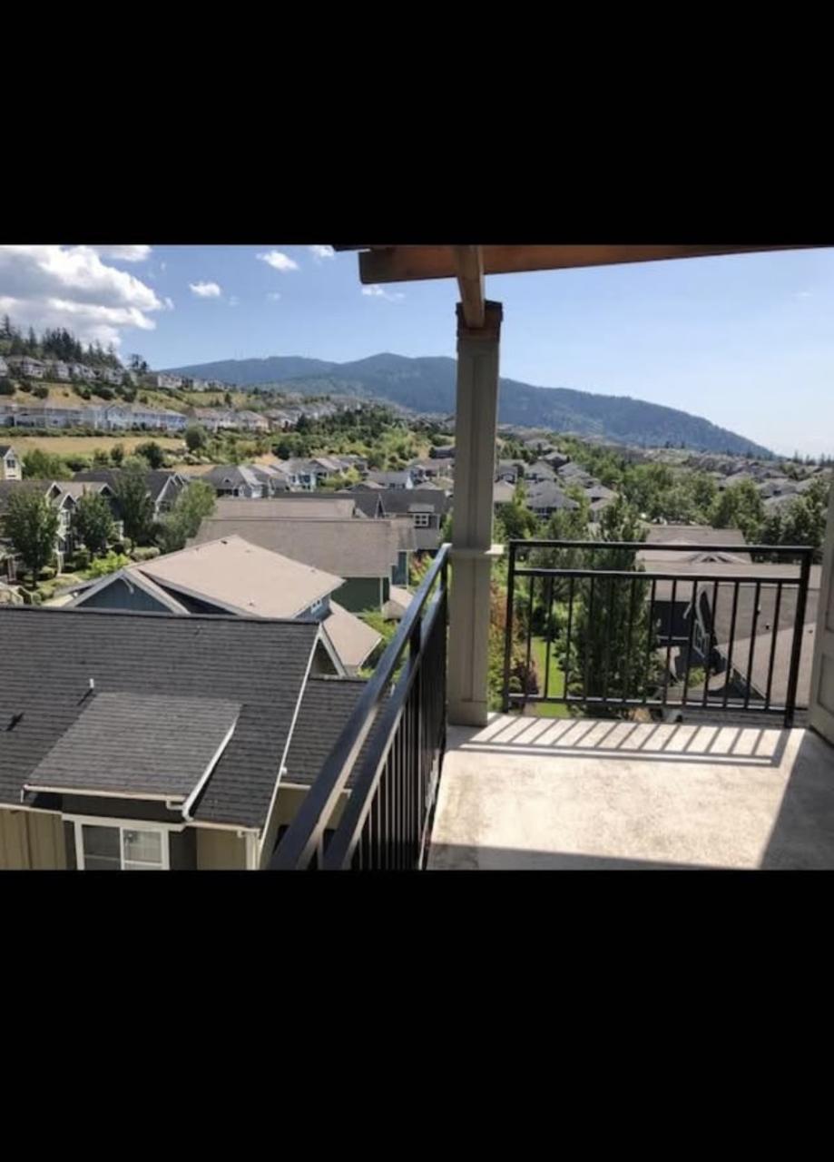 Profile photo 5 of 9