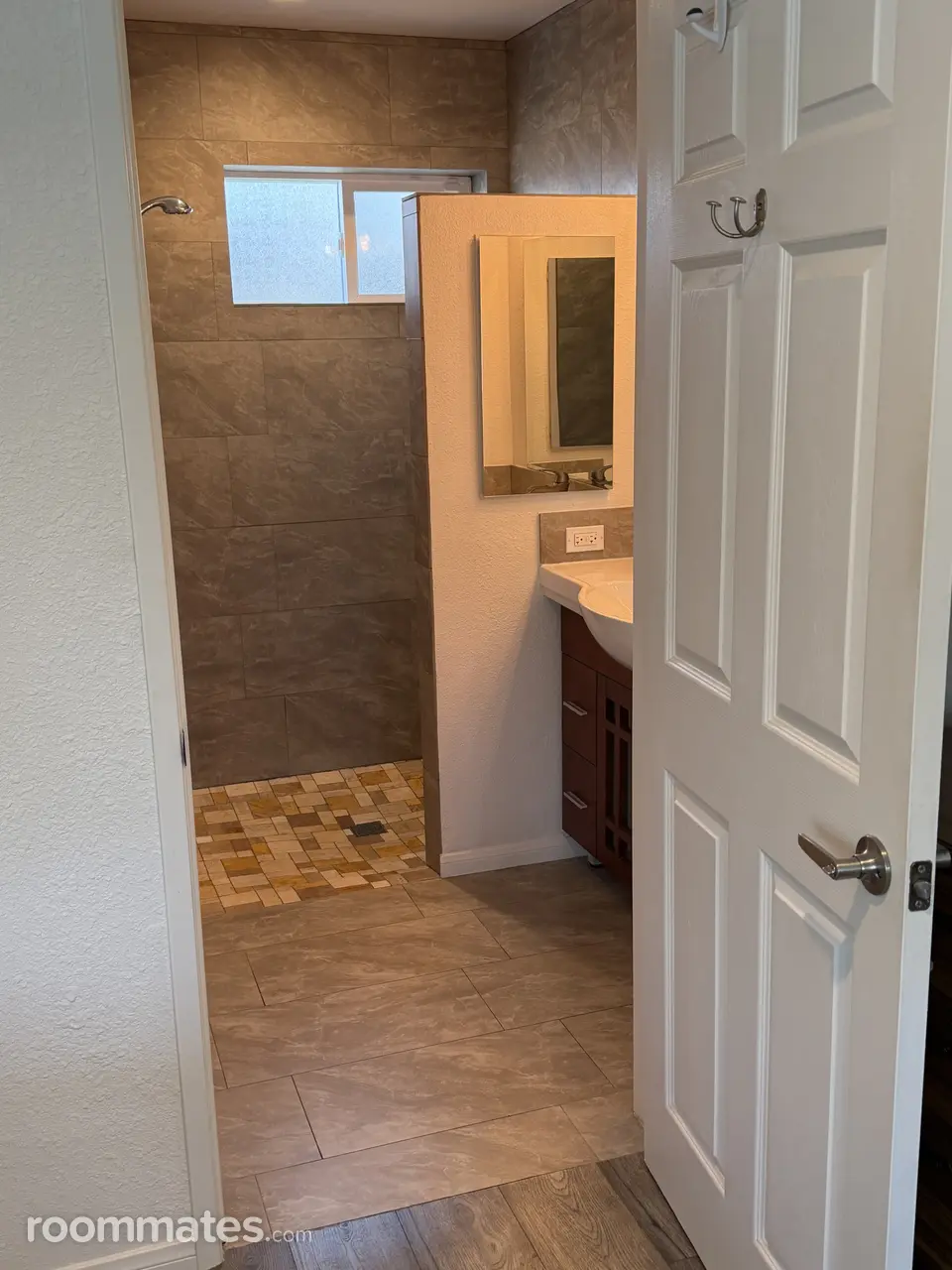 Profile photo 2 of 20