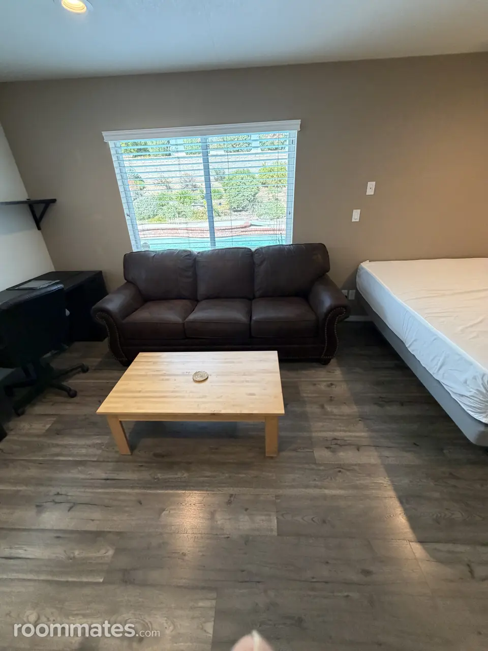 Profile photo 10 of 20