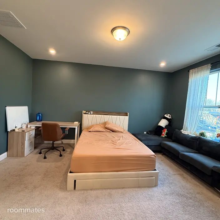 Room for rent in Charlotte, NC $800, townhouse