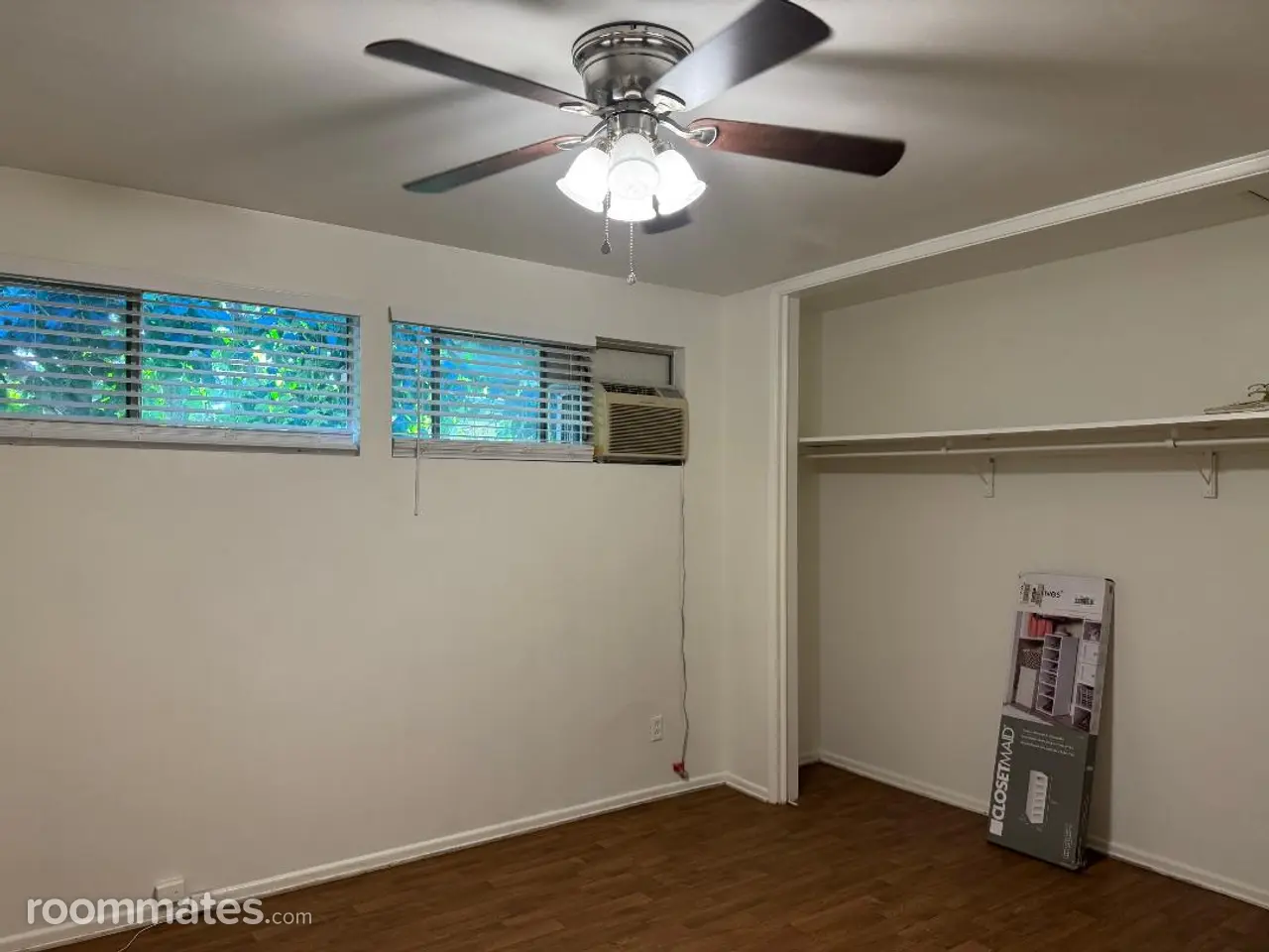 Profile photo 7 of 11