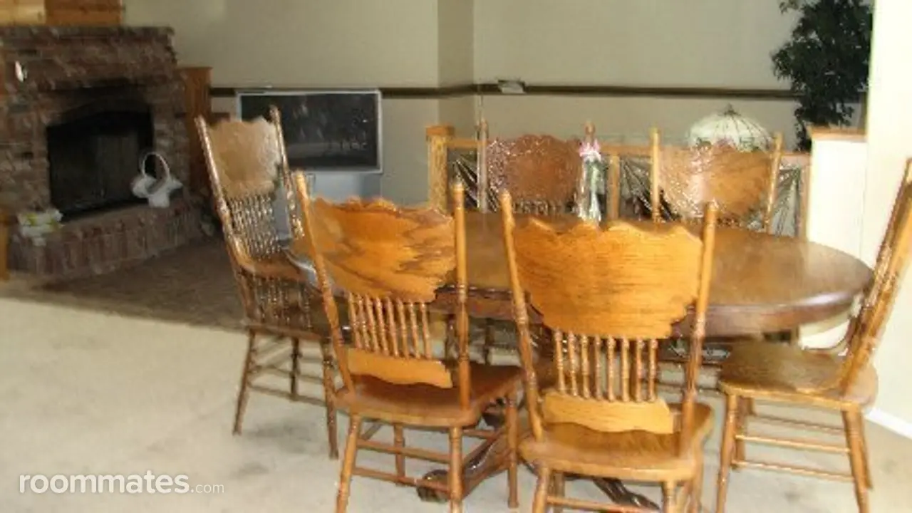 Profile photo 3 of 11