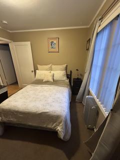 Room for rent in South San Francisco, California $1250, house