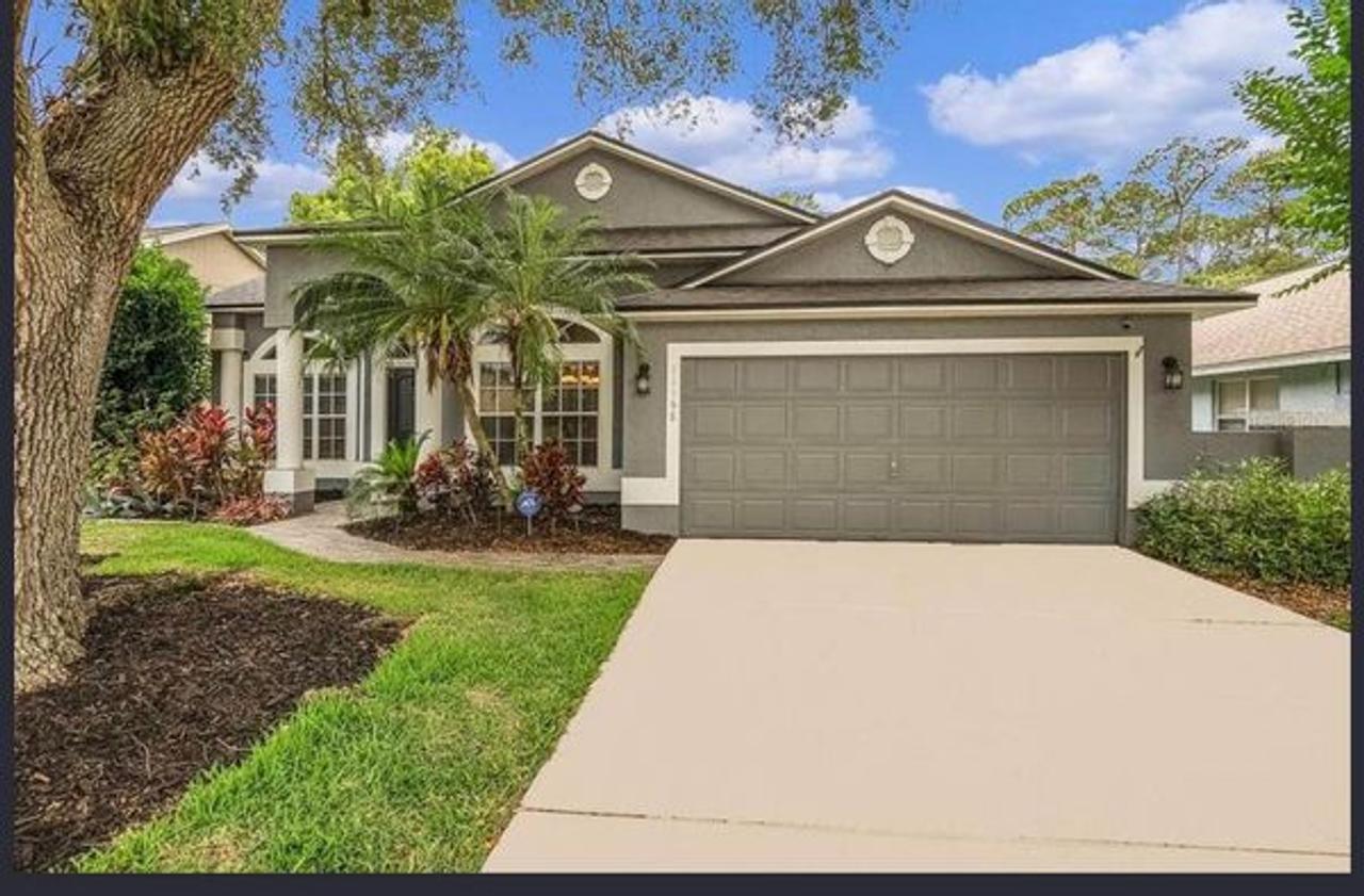 Profile photo 9 of 9