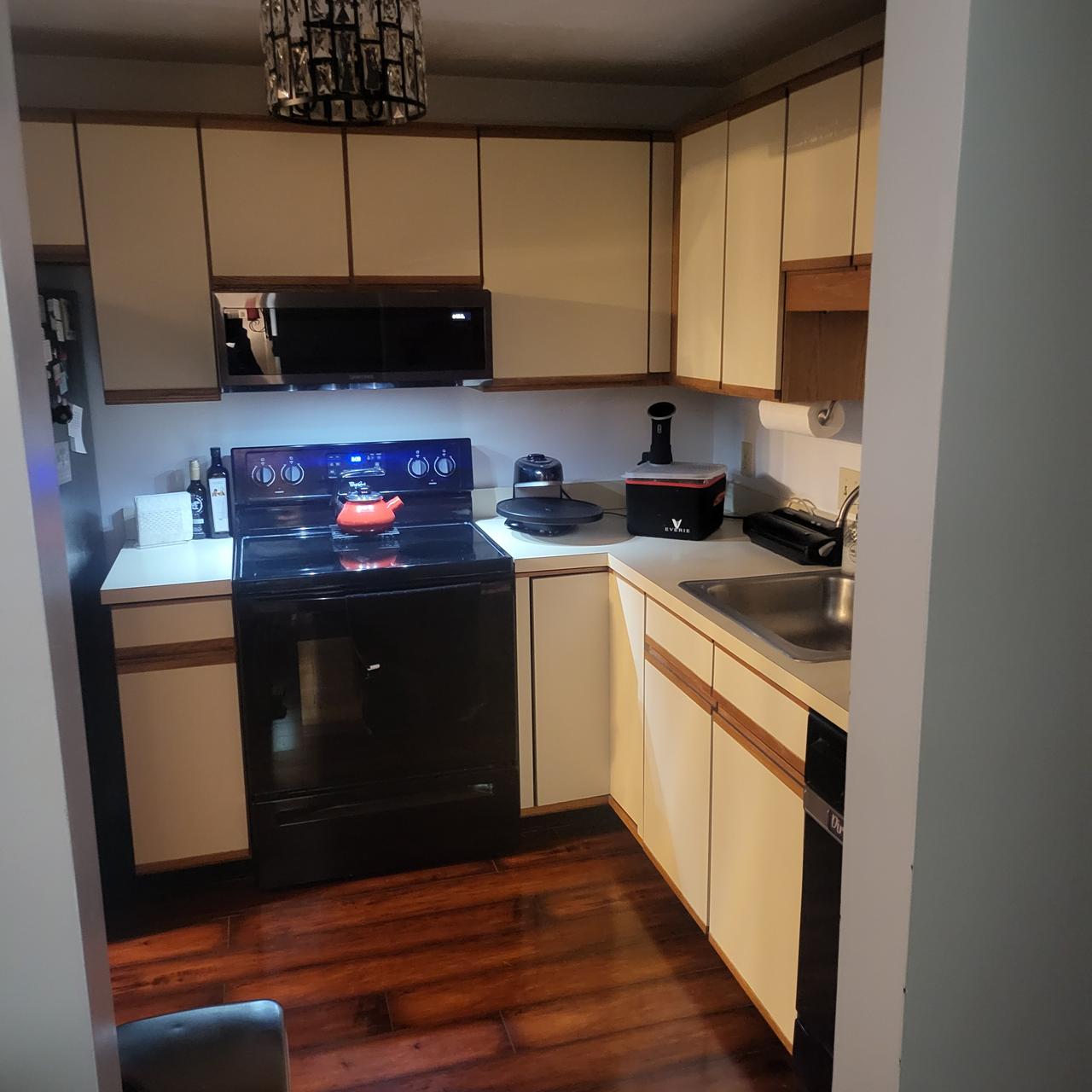 Profile photo 8 of 11