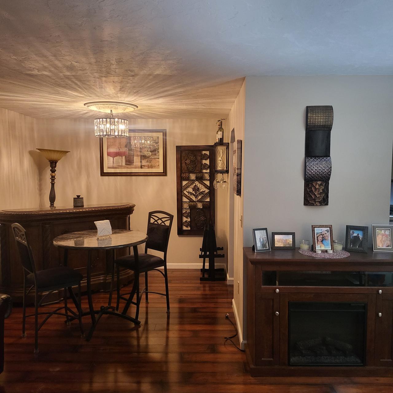 Profile photo 6 of 11