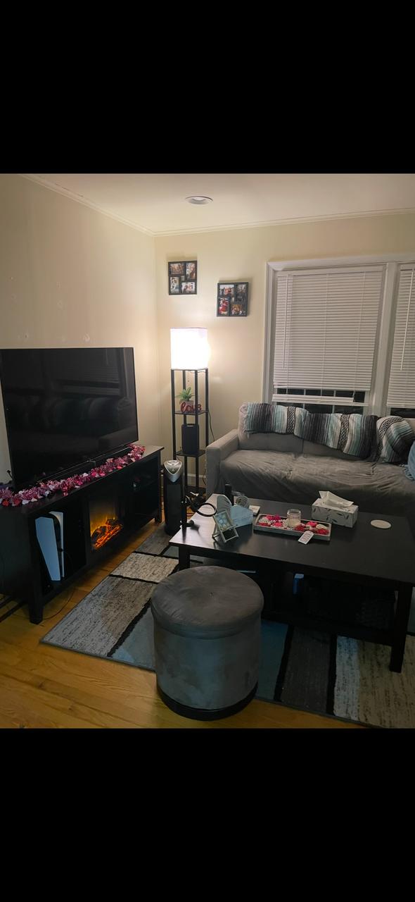 Profile photo 5 of 8