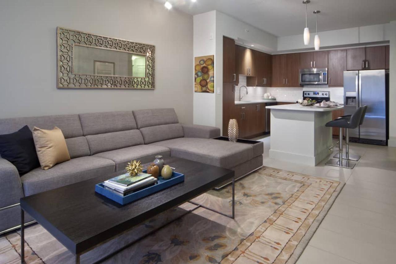 Profile photo 3 of 11