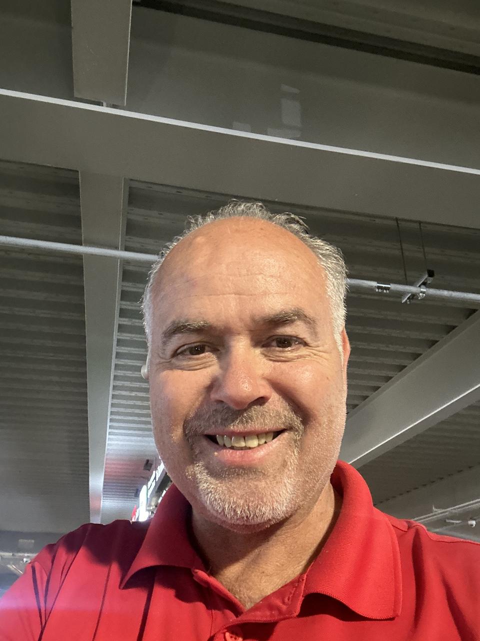 Profile photo 8 of 8