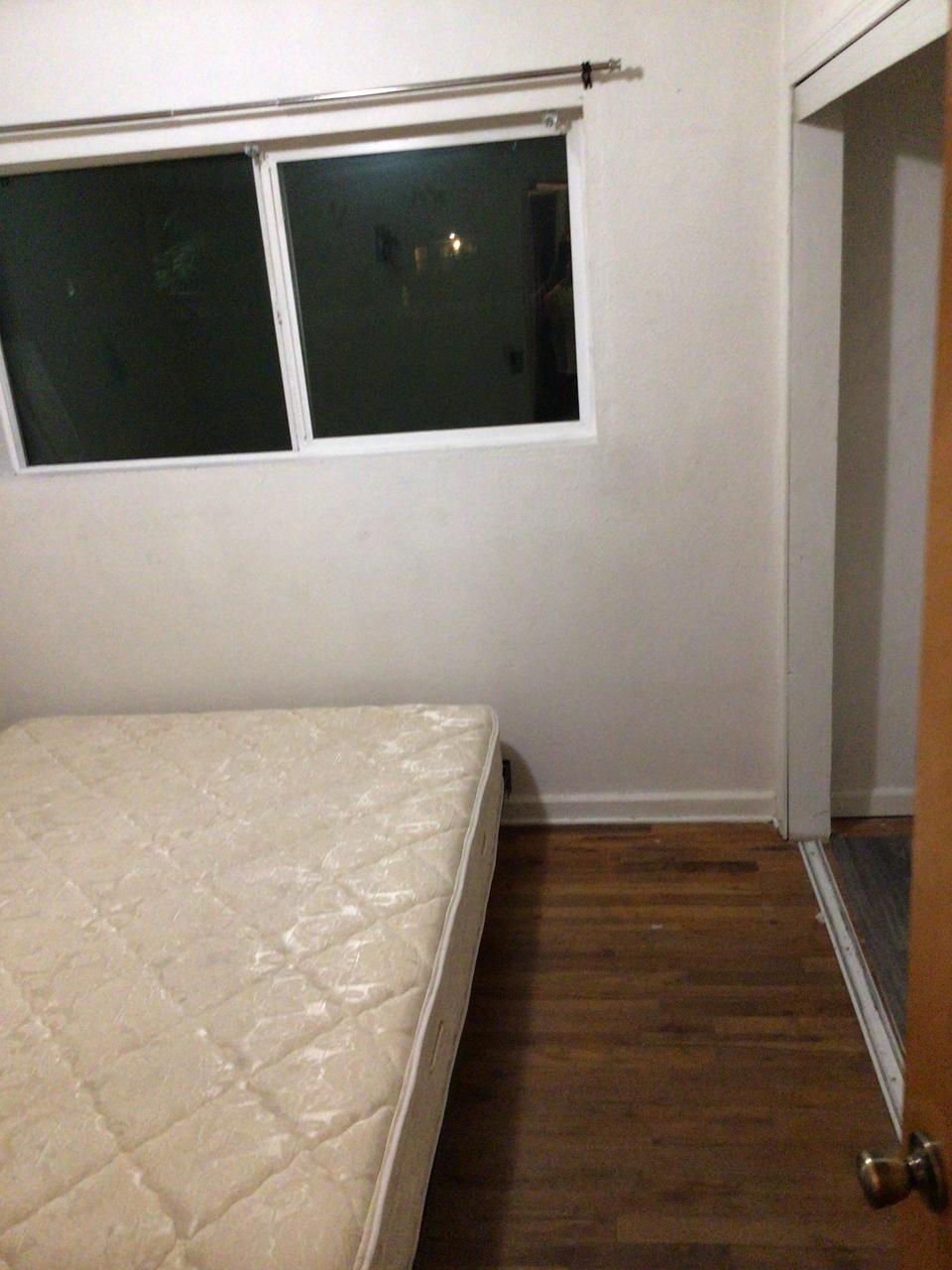 Profile photo 6 of 8