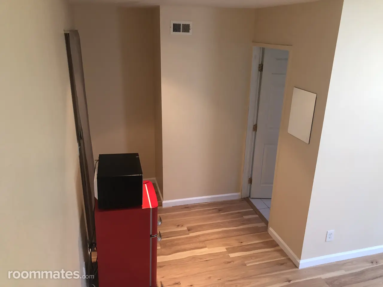 Profile photo 9 of 12