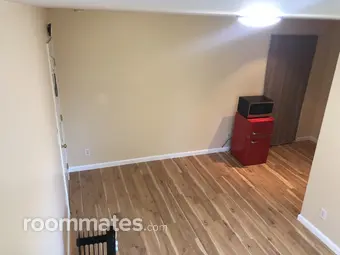 Room for rent in Garden Grove, CA $750, house