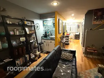 Room for rent in Sylmar, CA $1000, condo