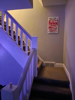 Room for rent in Easton, PA $1000, house