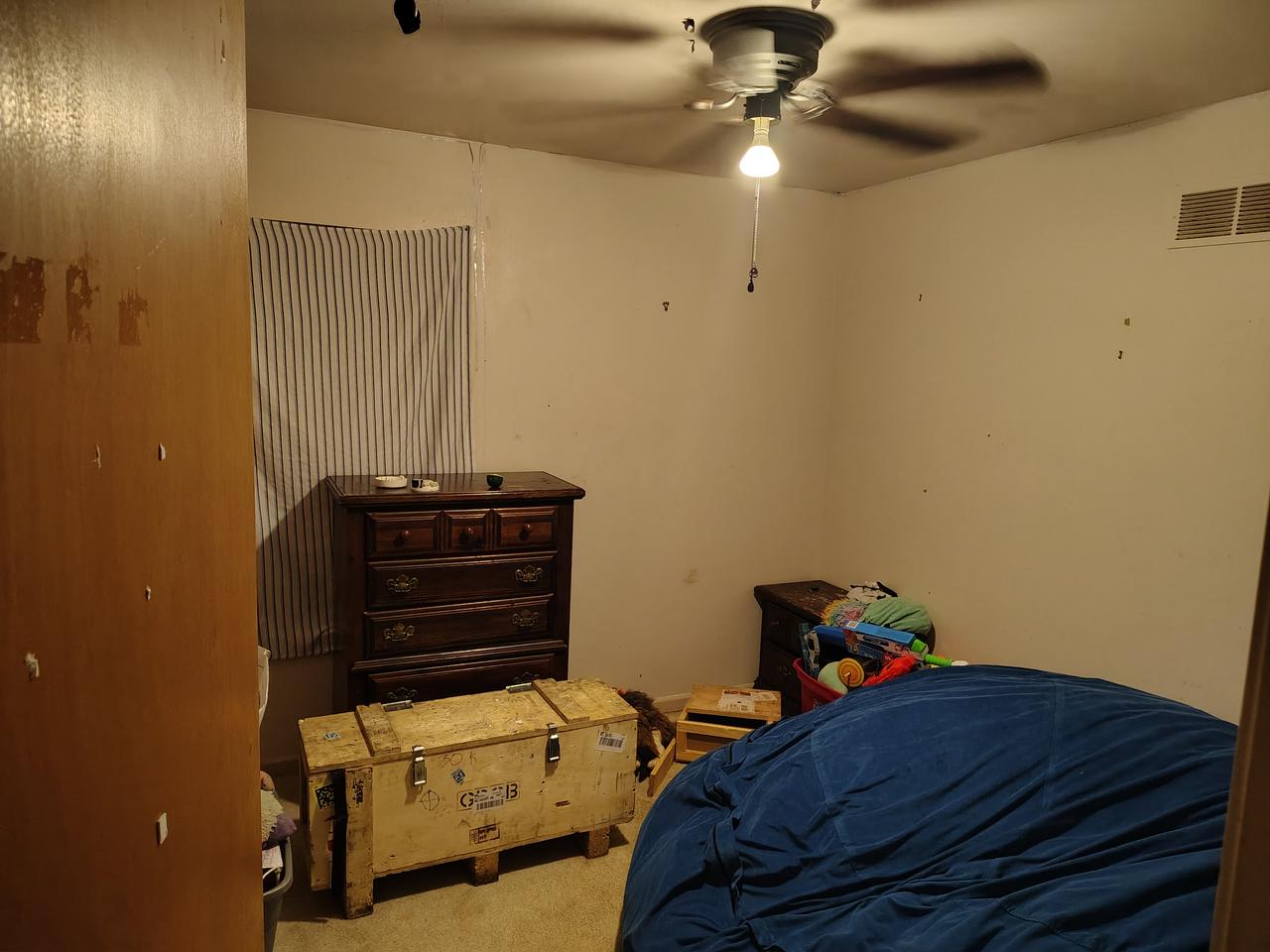 Profile photo 9 of 14