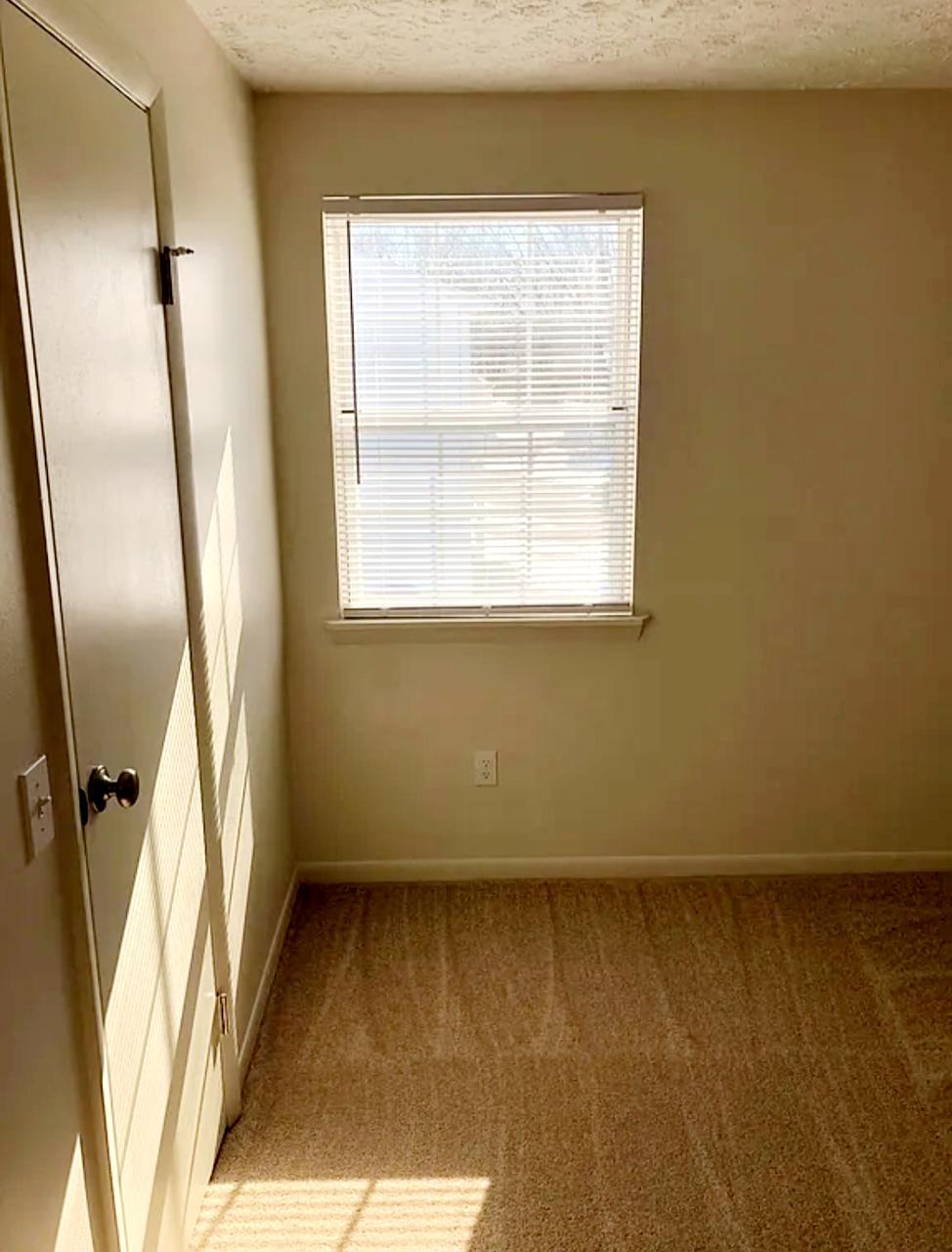 Profile photo 5 of 11