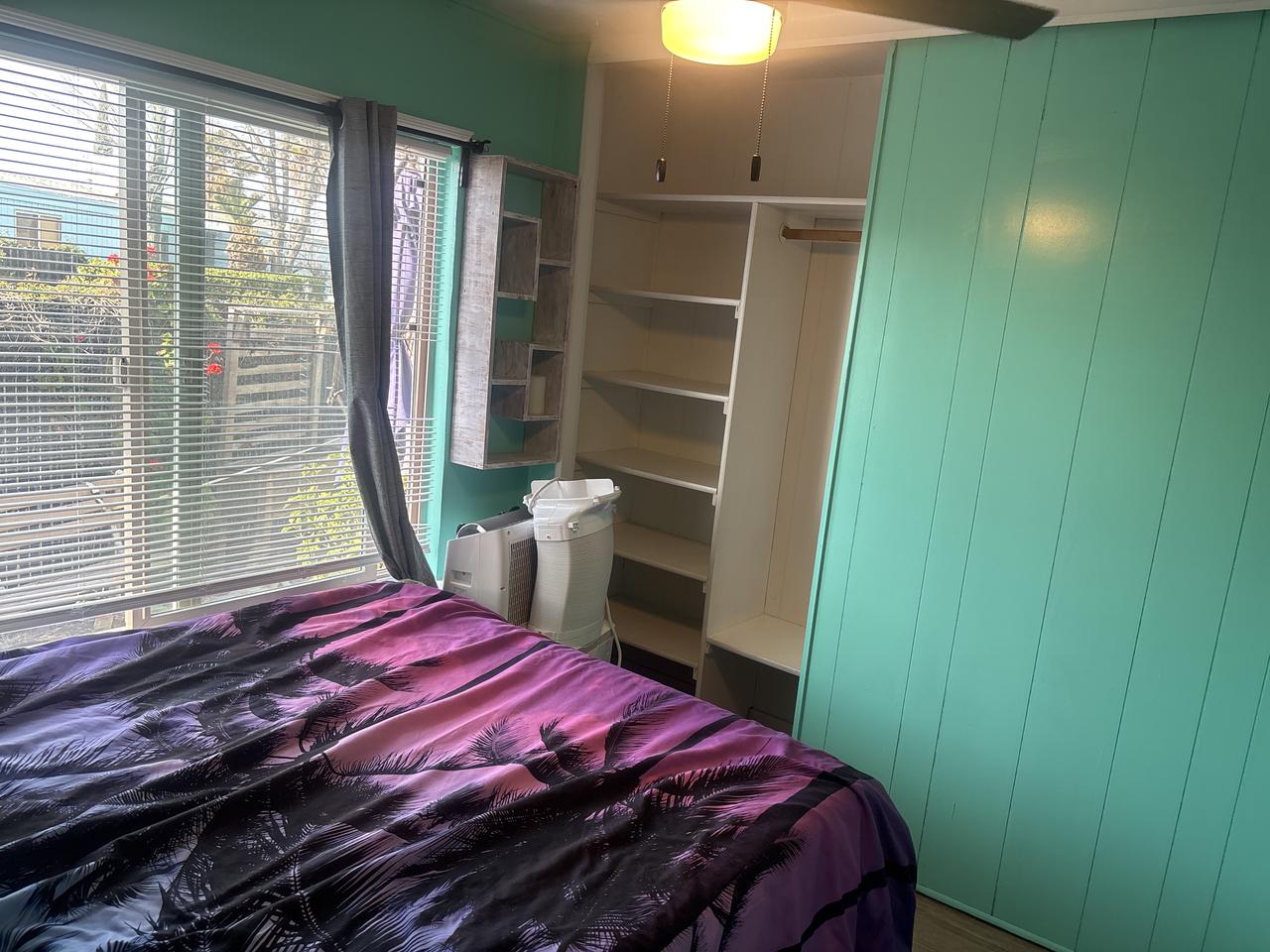 Profile photo 2 of 11