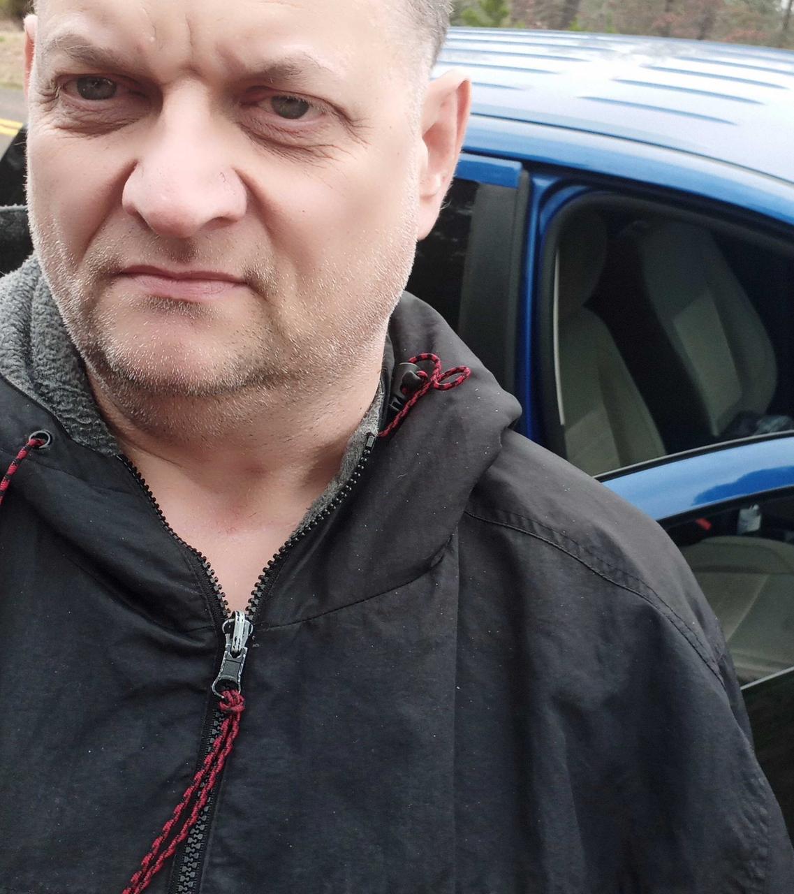 Profile photo 6 of 6