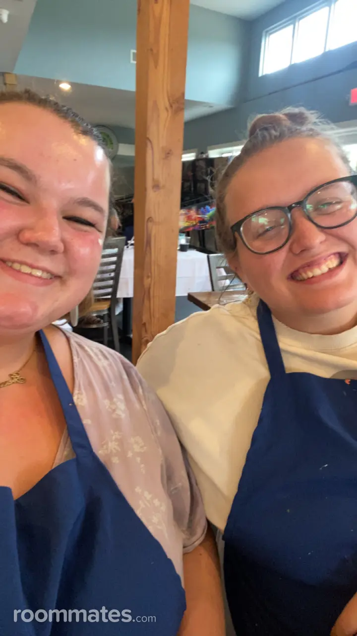 Profile photo 3 of 7