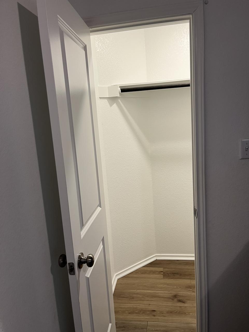 Profile photo 8 of 17