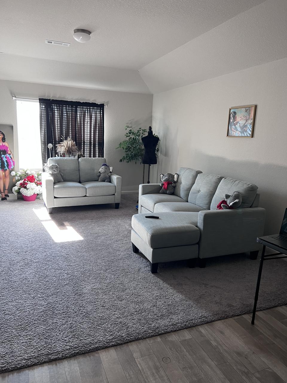 Profile photo 5 of 8