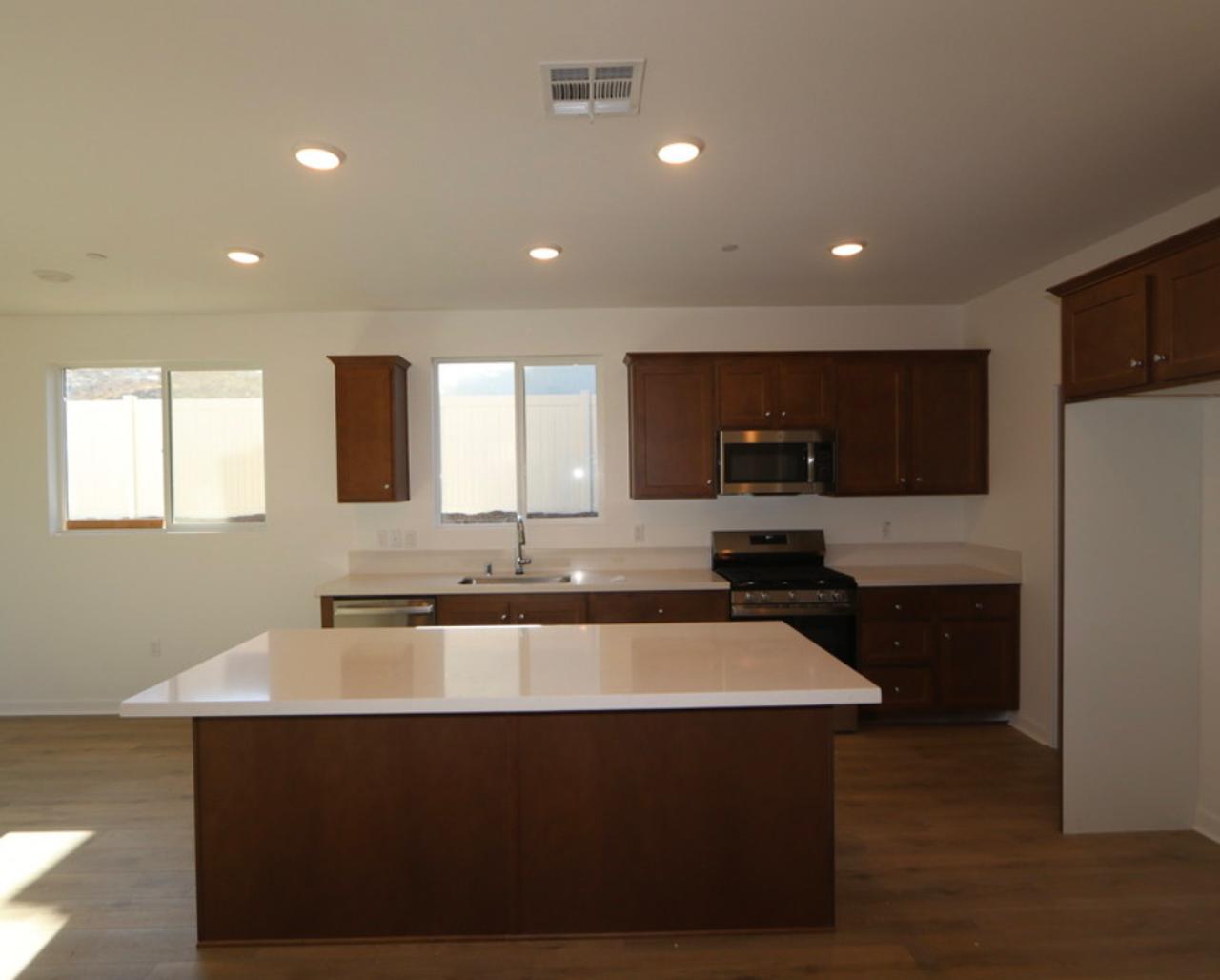 Profile photo 5 of 13