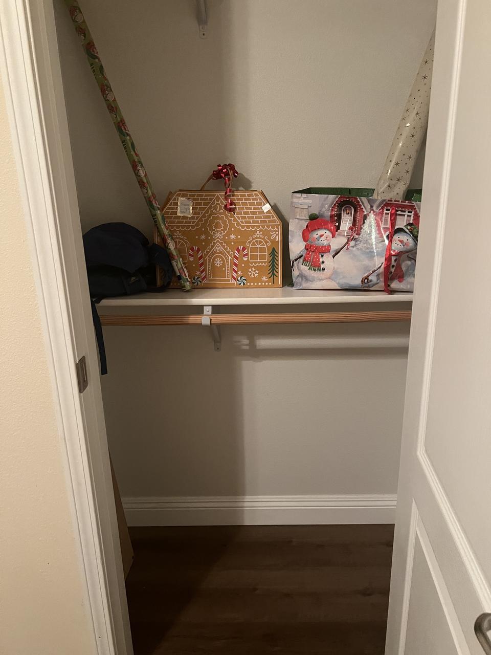 Profile photo 7 of 11