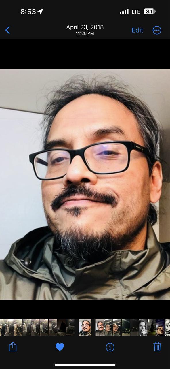 Profile photo 7 of 7