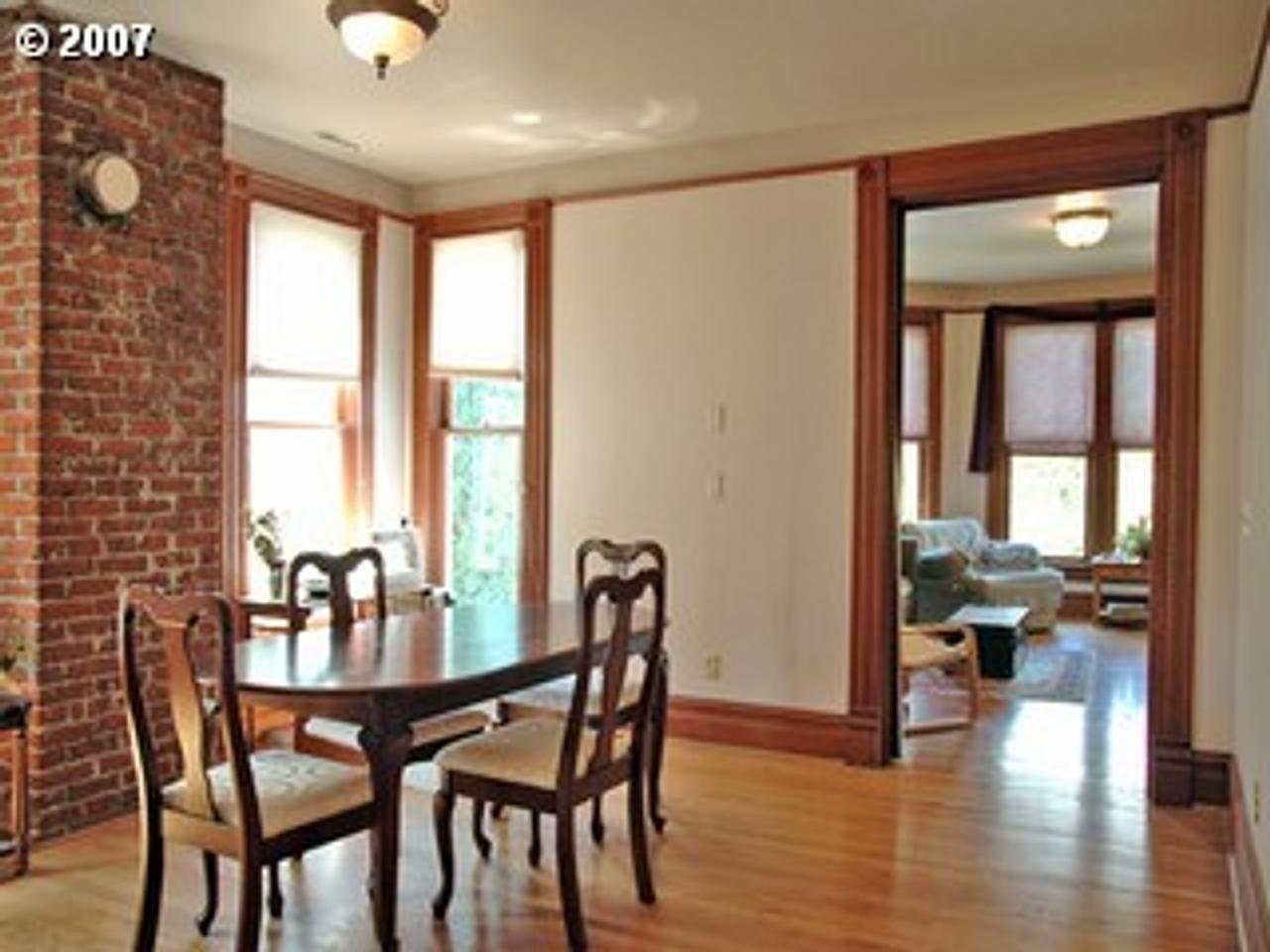 Profile photo 3 of 7