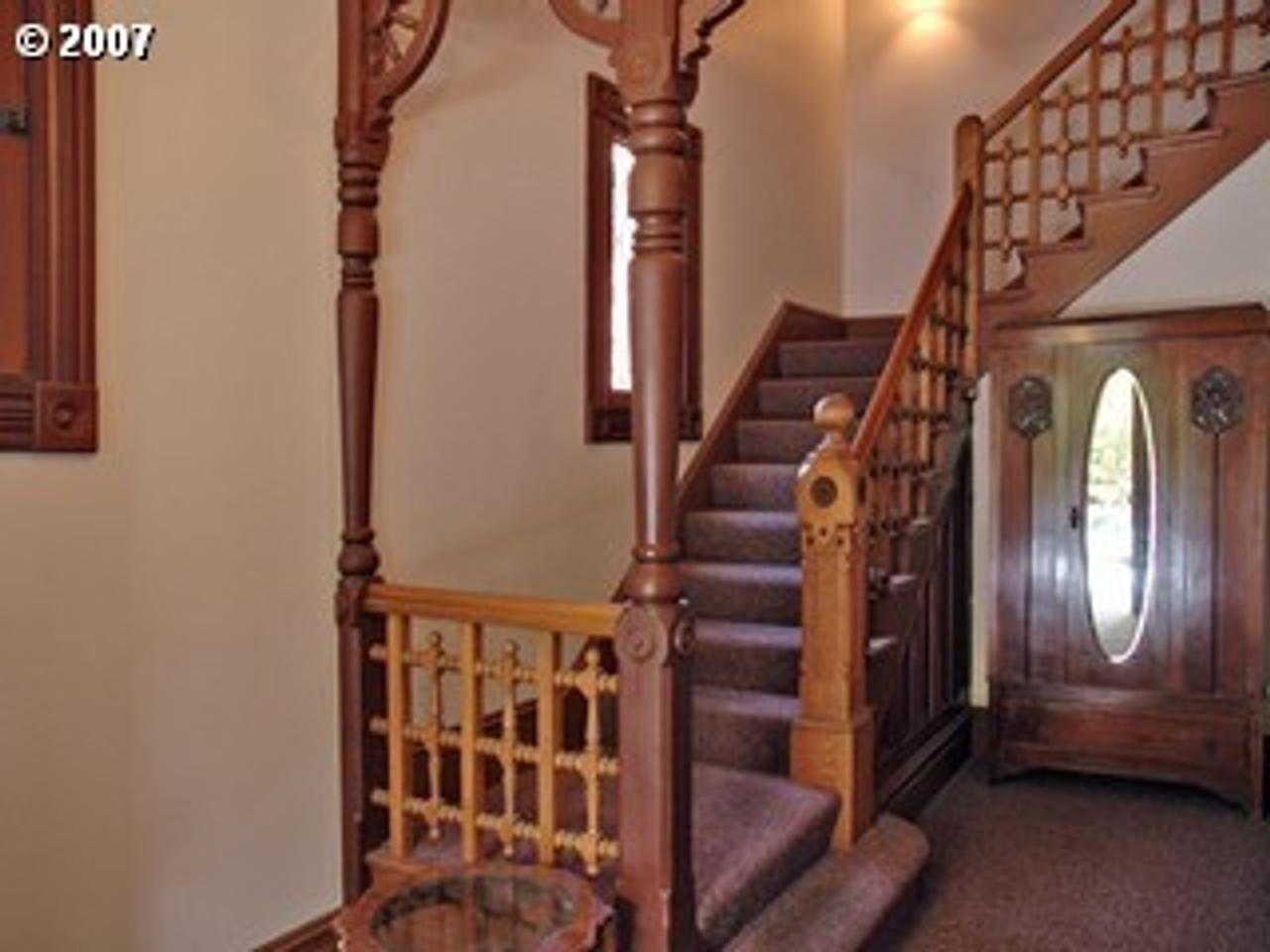 Profile photo 2 of 7