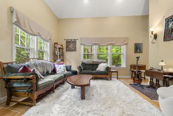 Room for rent in Lincoln, MA $1600, townhouse