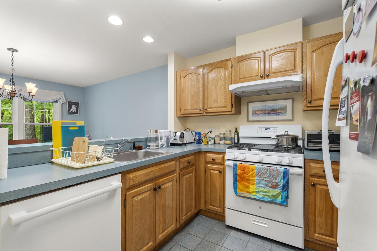 Profile photo 7 of 10