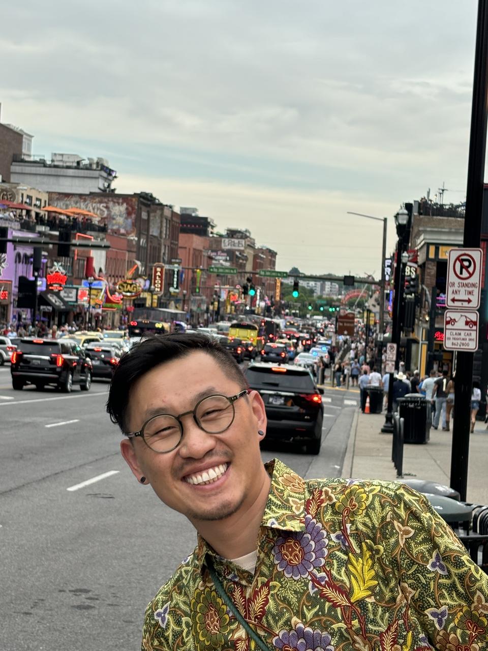 Profile photo 9 of 16