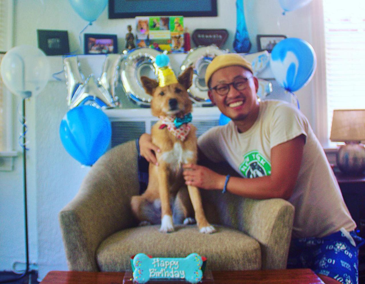 Profile photo 12 of 16