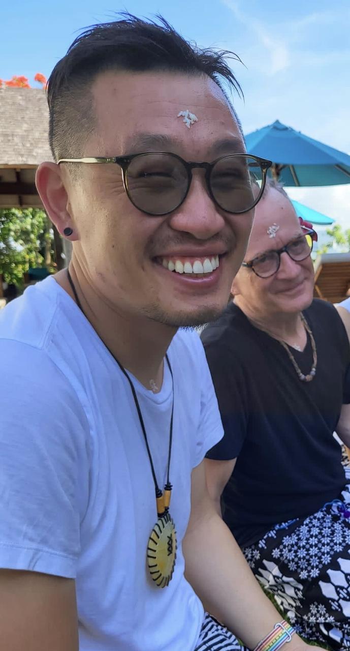 Profile photo 14 of 16