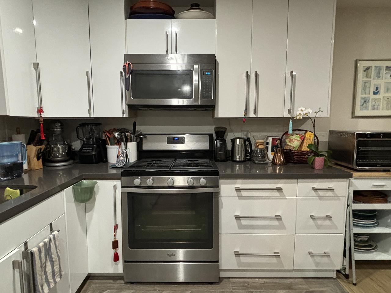 Profile photo 1 of 16