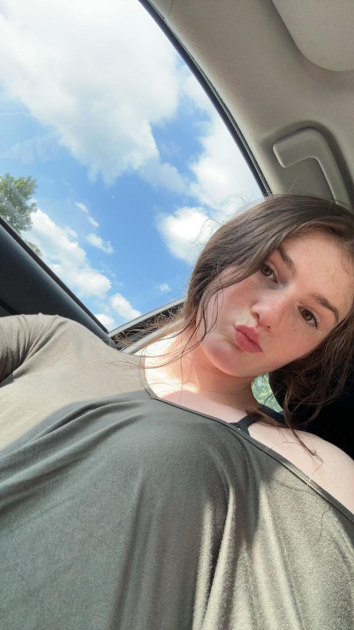 Profile photo 11 of 11