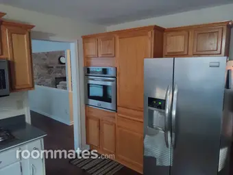 Room for rent in Alpharetta, GA $1075, house