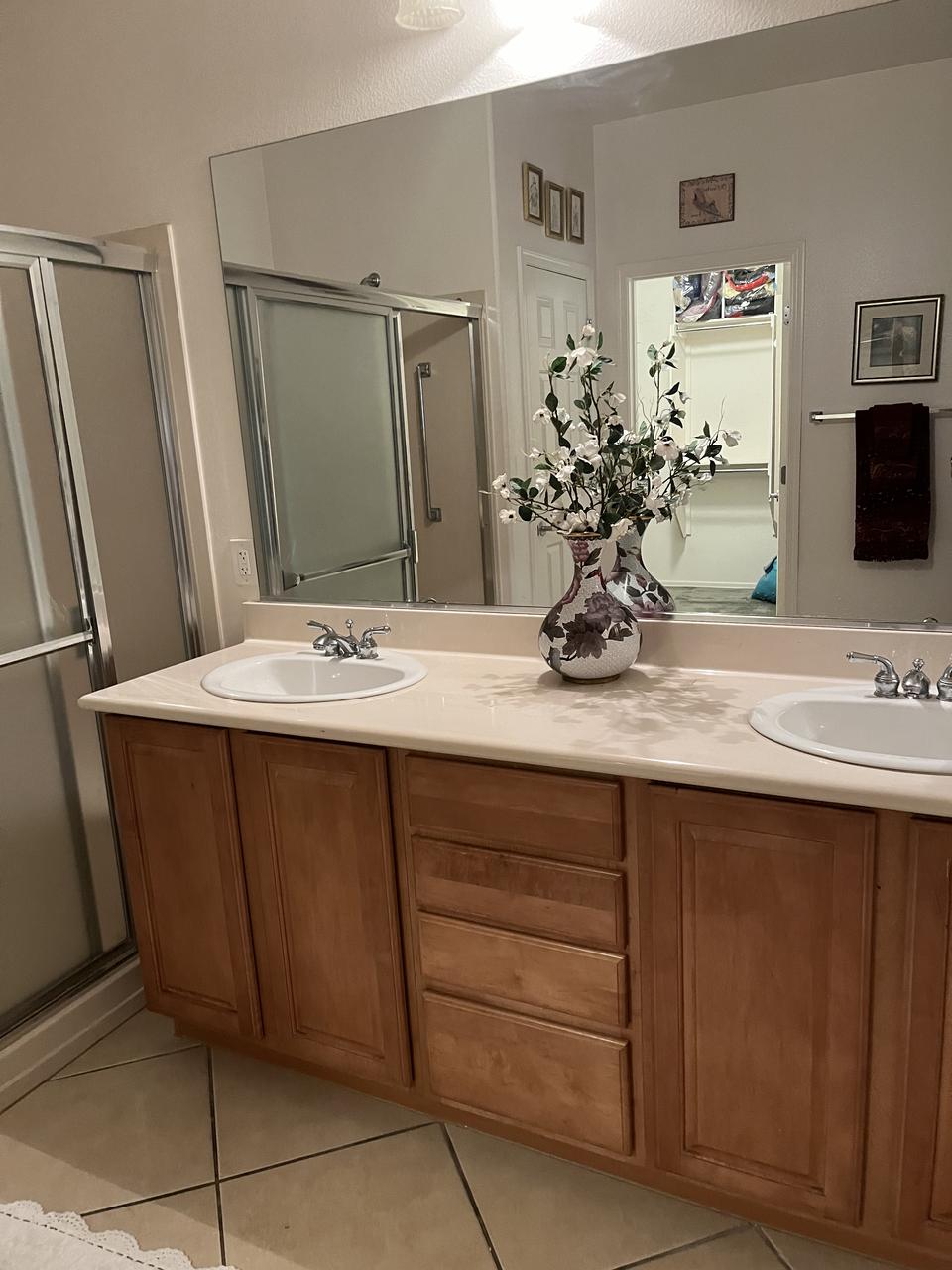 Profile photo 3 of 5