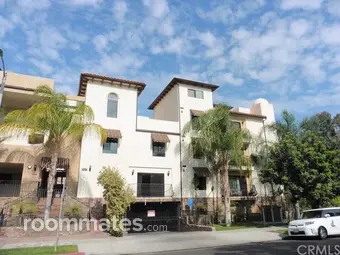 Room for rent in North Hollywood, CA $15500, condo