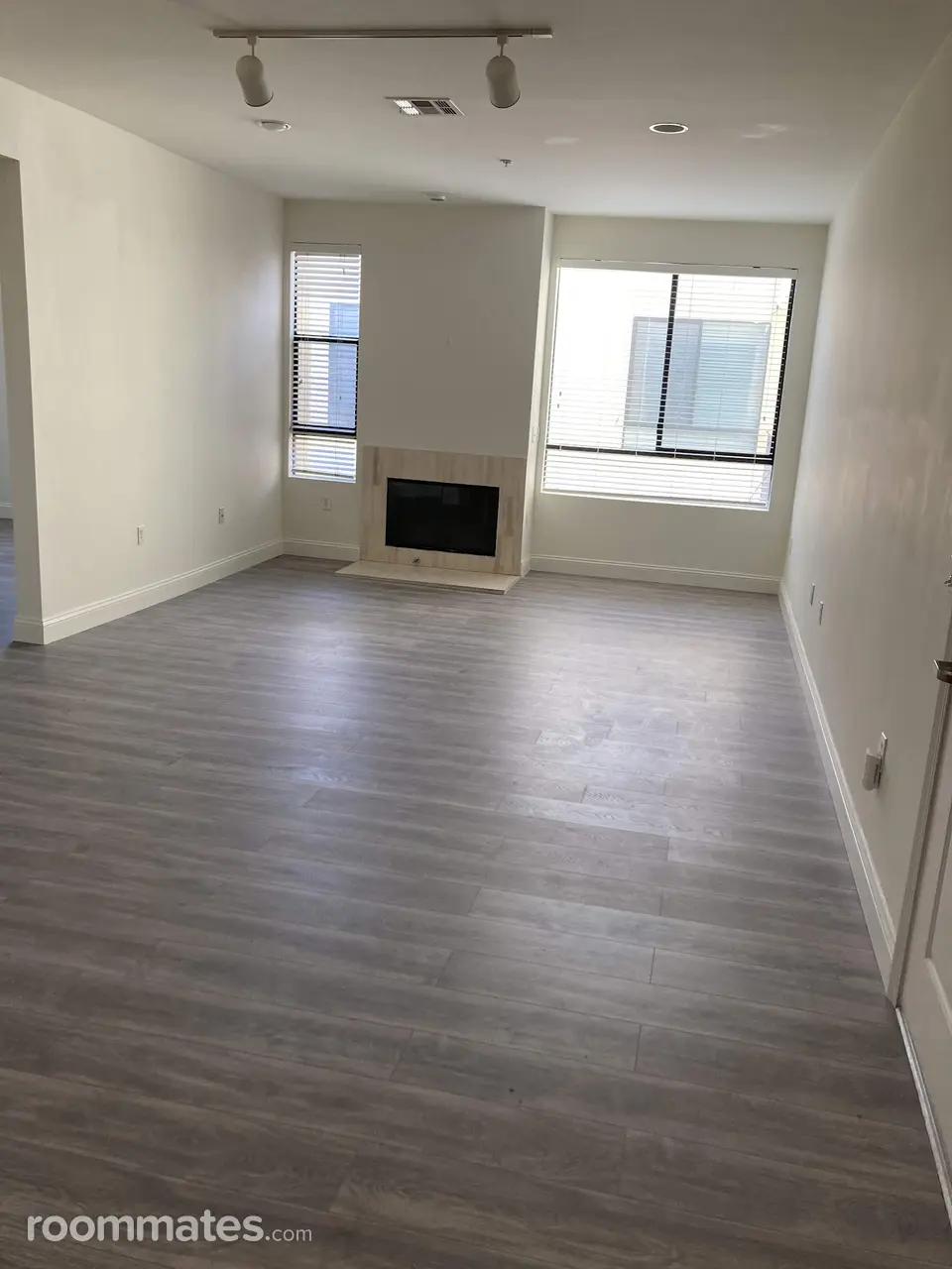 Profile photo 5 of 11