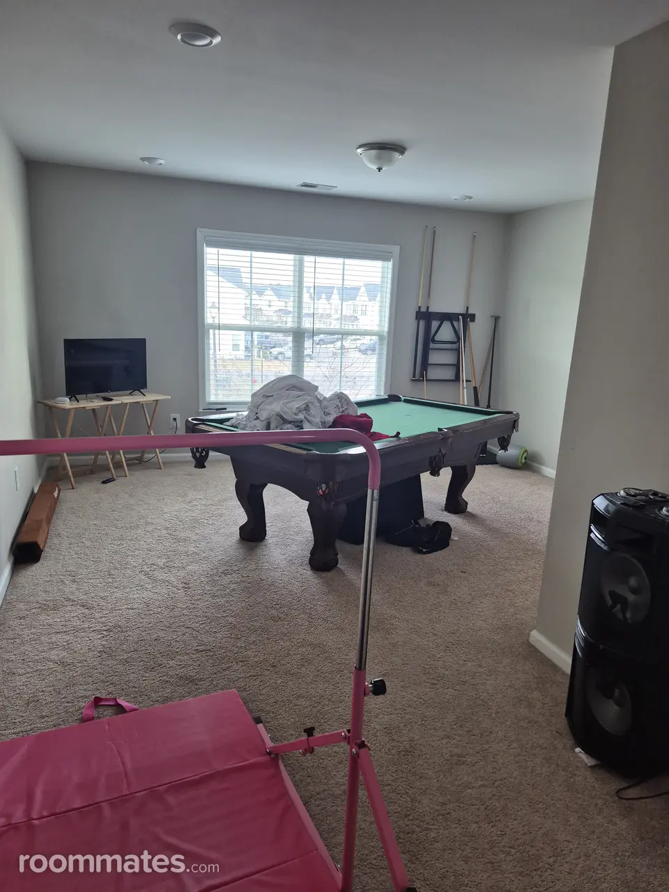 Profile photo 7 of 8