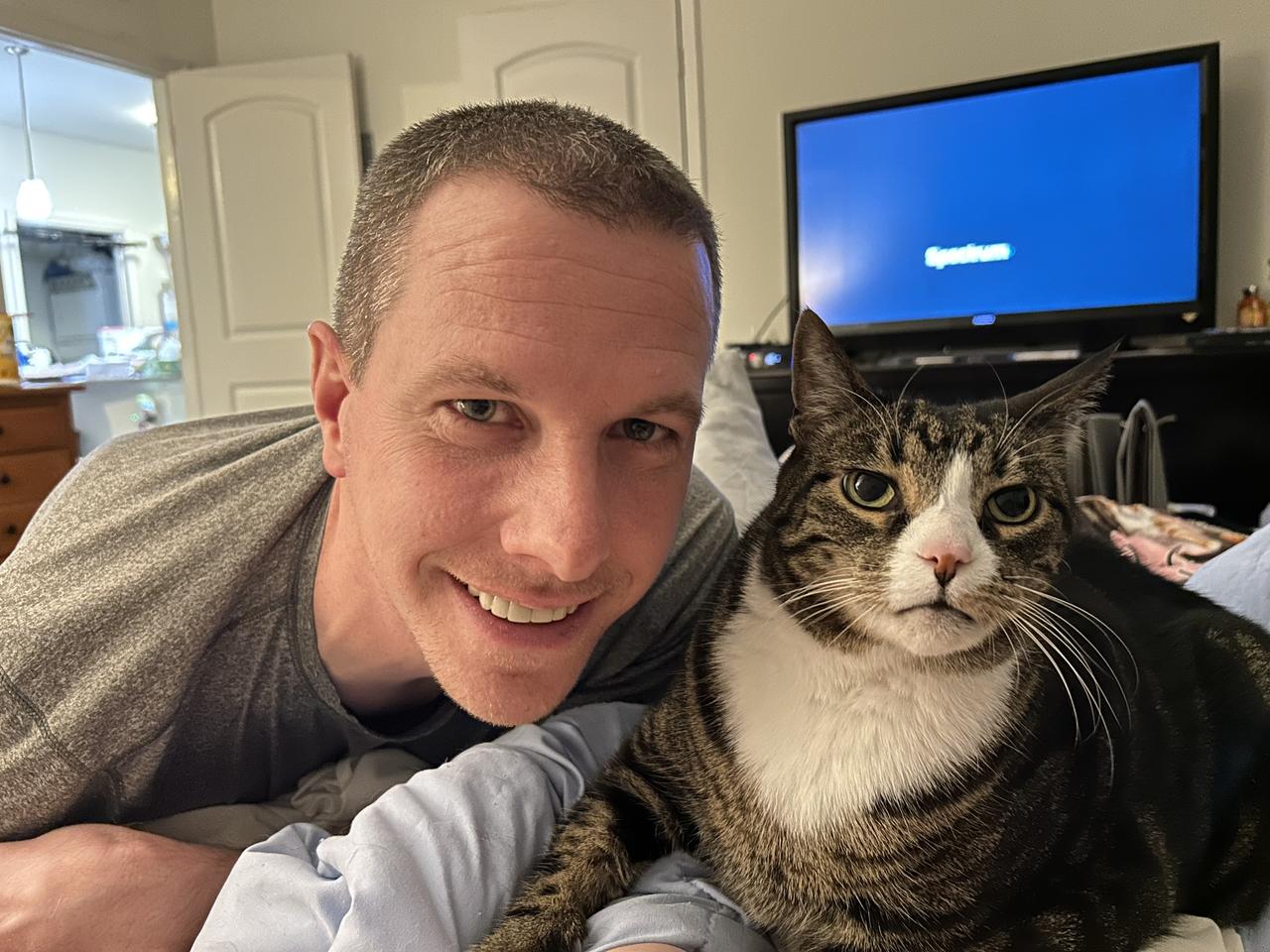 Profile photo 12 of 16