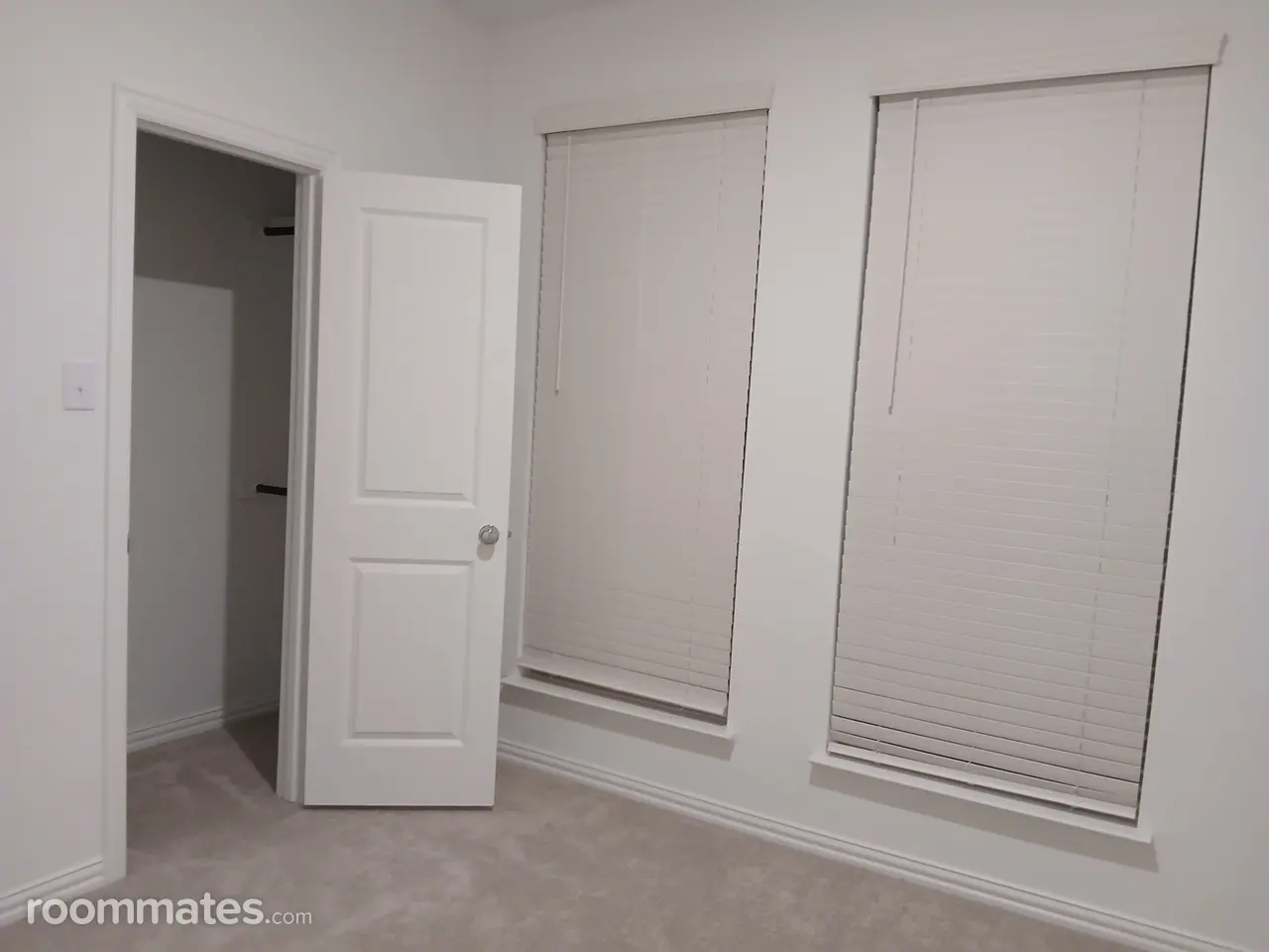 Profile photo 8 of 11