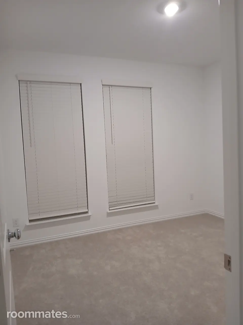 Profile photo 9 of 11