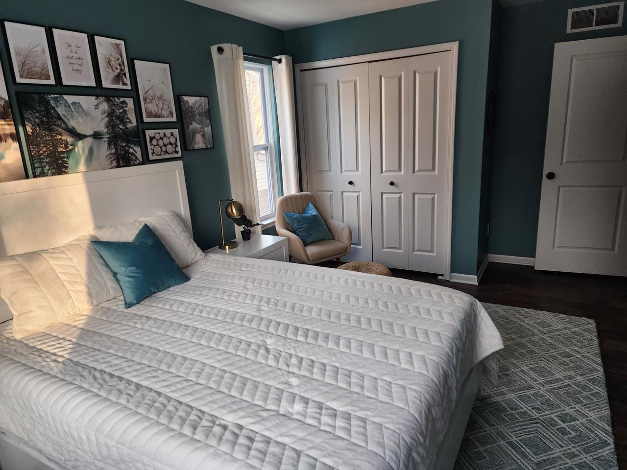 Profile photo 2 of 6