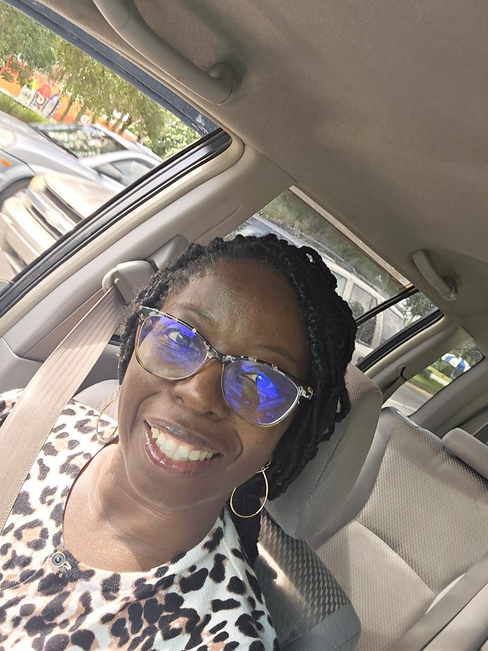 Profile photo 4 of 4